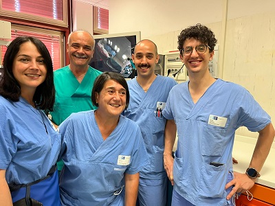 Nella foto il dott. Nucci con alcuni suoi collaboratori