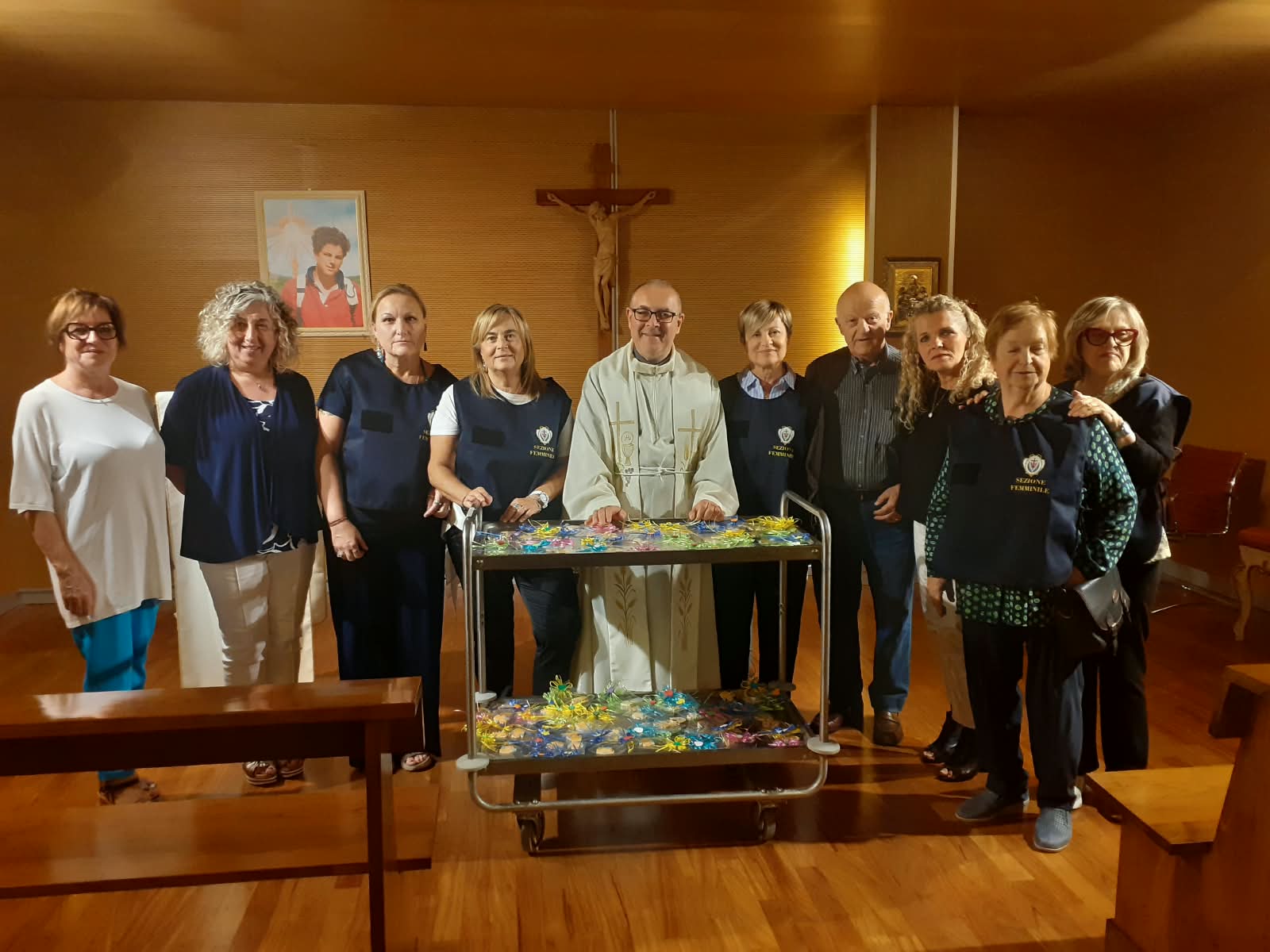  foto: nella cappella dell'ospedale prima della consegna