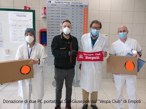 Donati_due_pc_portatili_allospedale_San_Giuseppe_dal_Vespa_Club_di_Empoli.jpg